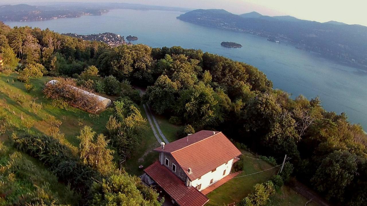Agriturismo Monterosso แวร์บาเนีย ภายนอก รูปภาพ