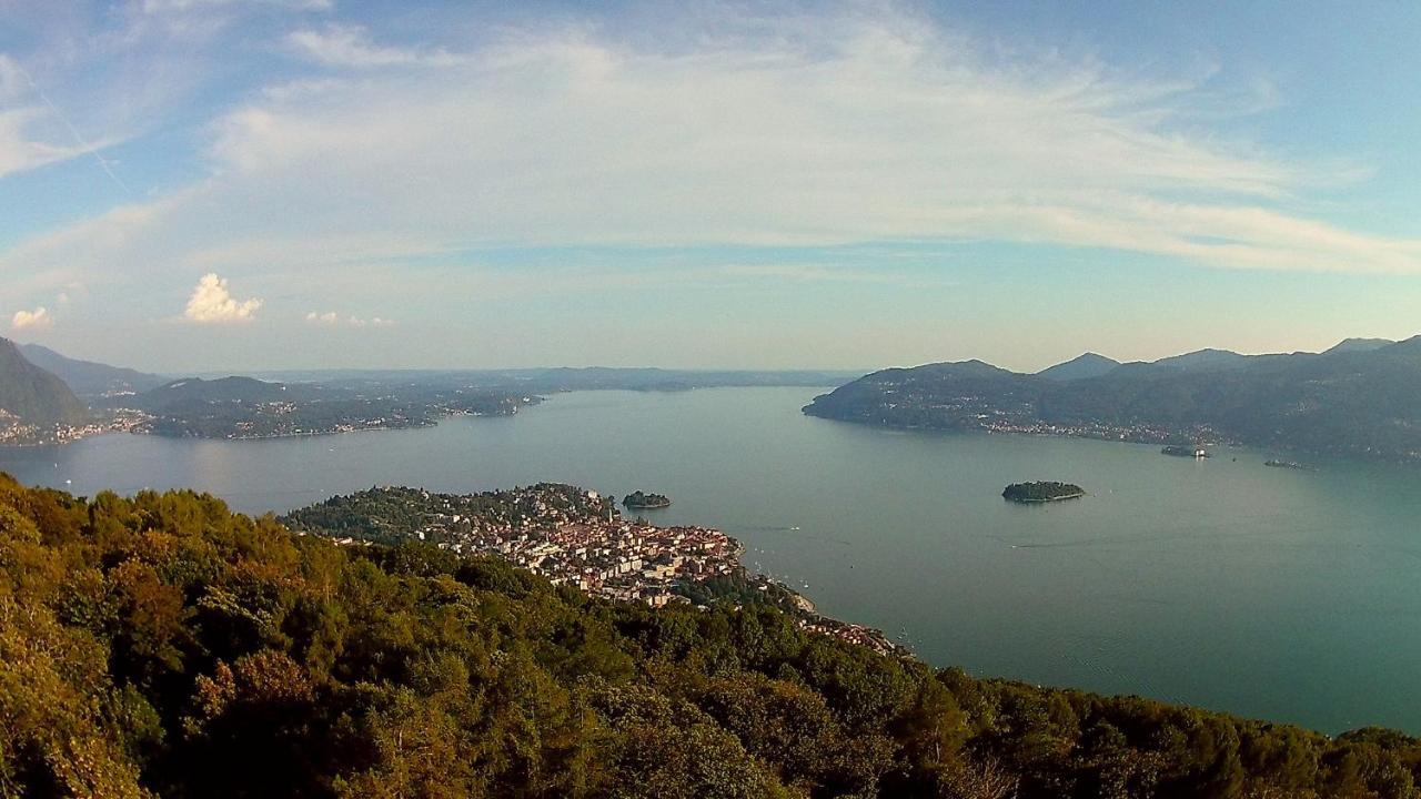 Agriturismo Monterosso แวร์บาเนีย ภายนอก รูปภาพ