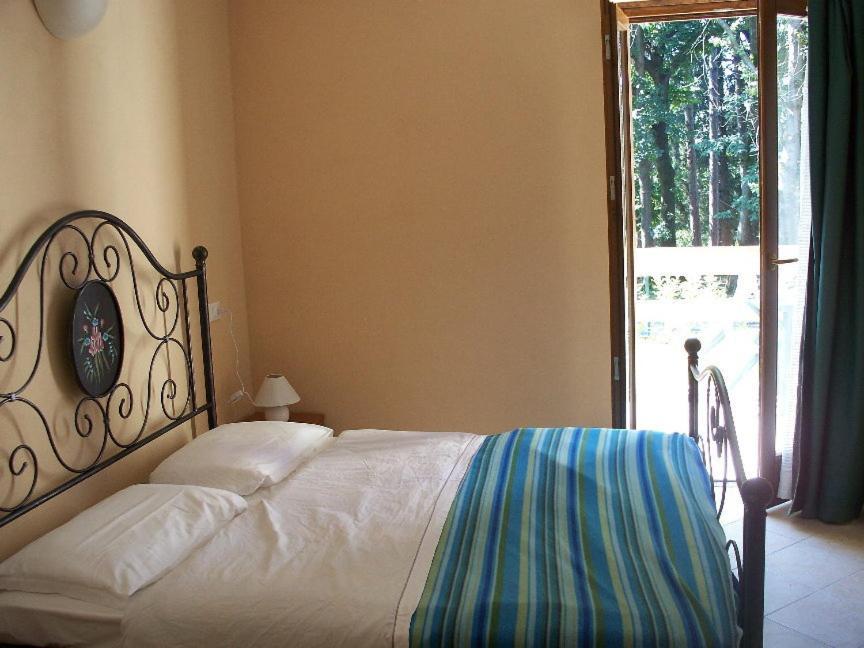 Agriturismo Monterosso แวร์บาเนีย ภายนอก รูปภาพ